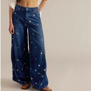 NWT Free People Westward Embroidered Jeans in Under The Sea